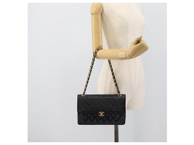 CHANEL Borsa a Spalla Chain Matelasse 25 in Pelle di Agnello Nera e Oro CC Auth 195247V Nero D'oro - vista 28