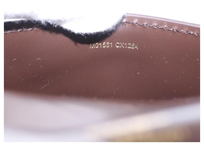 LOUIS VUITTON Monogram LV Cute Charm M01561 LV Auth 195164SAM Monogramma - vista 18