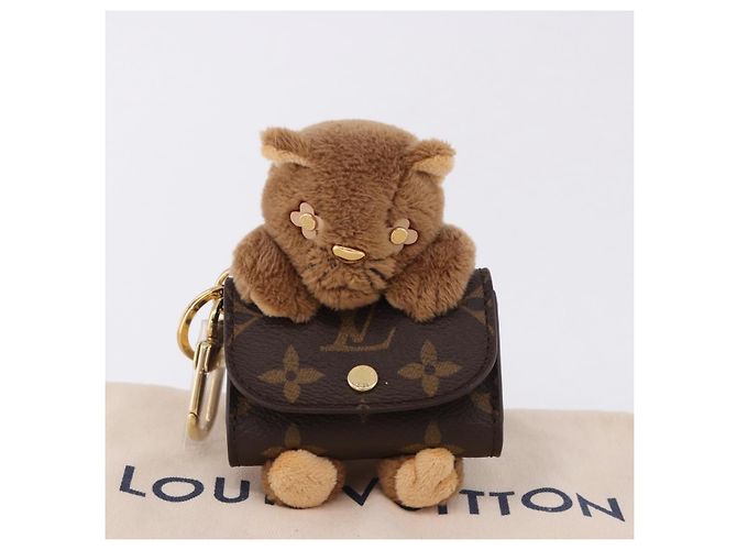 LOUIS VUITTON Monogram LV Cute Charm M01561 LV Auth 195164SAM Monogramma - vista 19