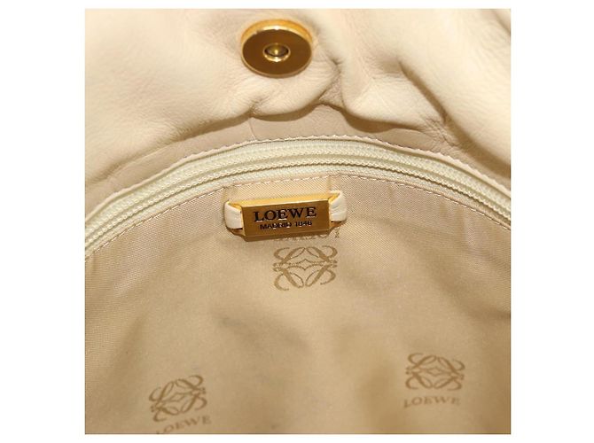 LOEWE Anagram Shoulder Bag Leather Ivory Gold Auth bs36600 D'oro Crudo - vista 17