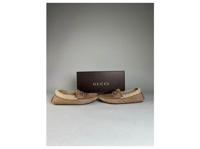 Pantofole vintage Gucci in scamosciato foderate in shearling beige crema EU37 - vista 5