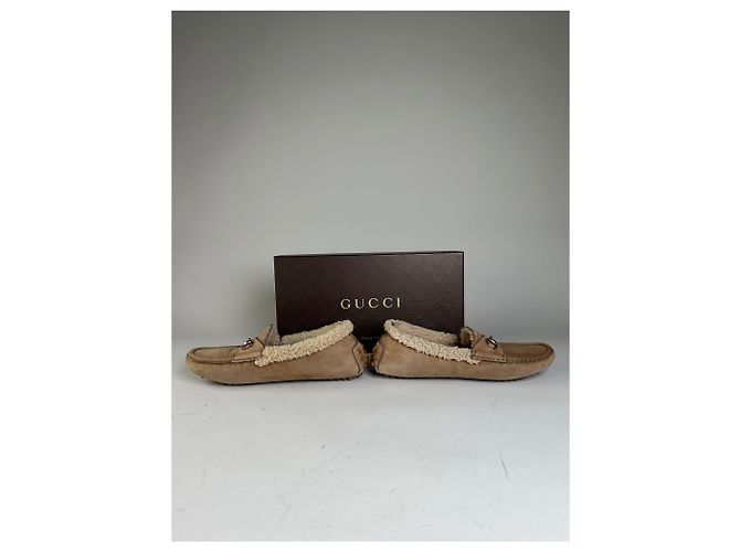 Pantofole vintage Gucci in scamosciato foderate in shearling beige crema EU37 - vista 6