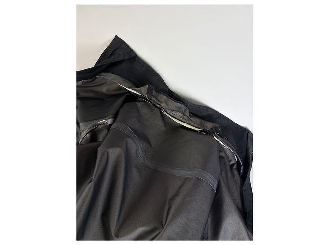 Giacca in nylon vintage Prada da uomo Nera L Nero - vista 7