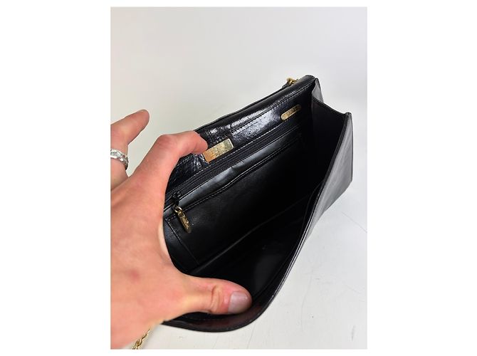 Emilio Pucci Clutch in pelle vintage Pucci nera con catena dorata Nero - vista 3