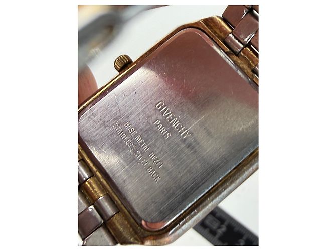 Vintage Givenchy Armbanduhr aus Edelstahl Gold Silber Gold Golden - Ansicht 2