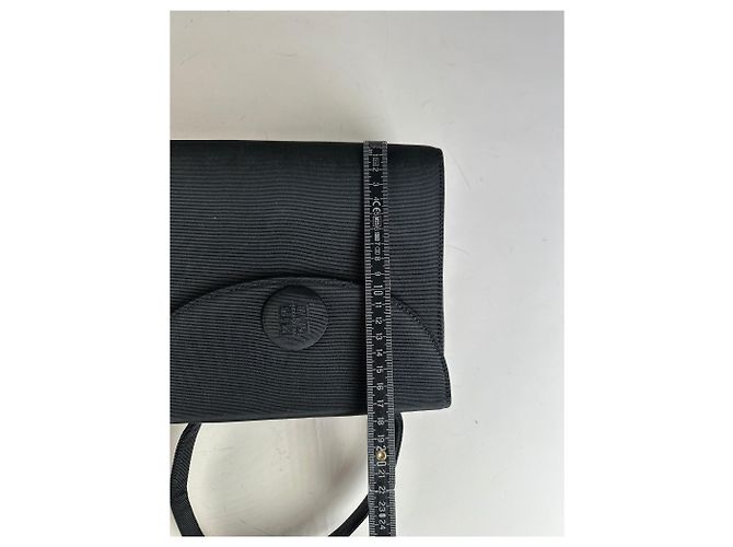 Vintage Givenchy Handtas aus strukturierter Textiloberfläche Schwarz Gold - Ansicht 10