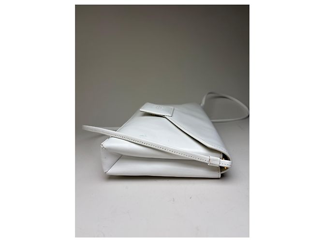 Clutch in pelle vintage Givenchy bianco argento - vista 10