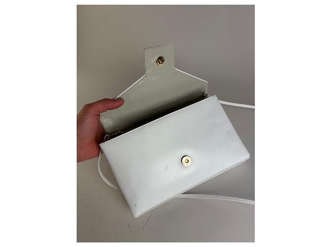 Clutch in pelle vintage Givenchy bianco argento - vista 7