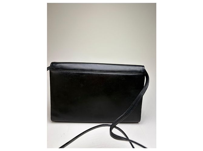 Vintage Givenchy Leder Abendtasche Schwarz Goldener Verschluss - Ansicht 14