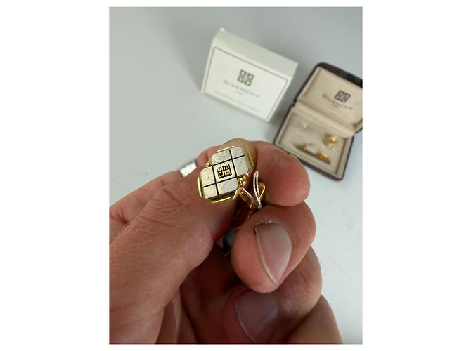Vintage Givenchy Logo Cufflinks and Tie Clip Set Gold Silver Golden - view 7