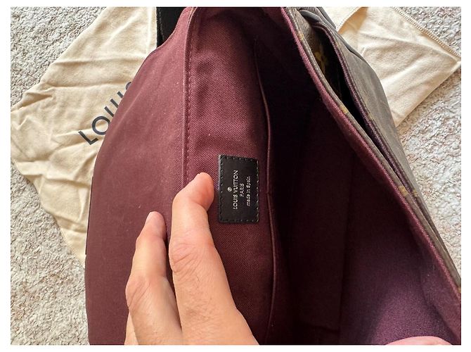 Louis Vuitton Borsa Messenger District PM Monogram Marrone Monogramma - view 3