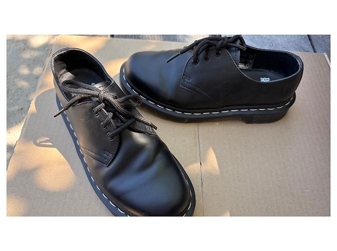 Dr. Martens 1461 Derby in Pelle Nera Nero - vista 3