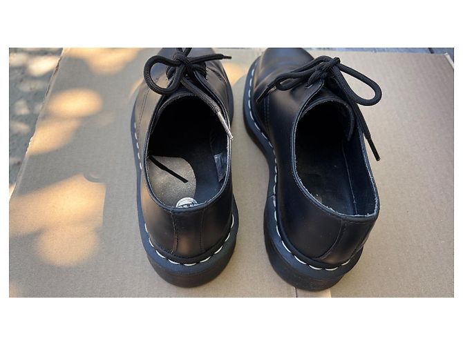 Dr. Martens 1461 Derby in Pelle Nera Nero - vista 4