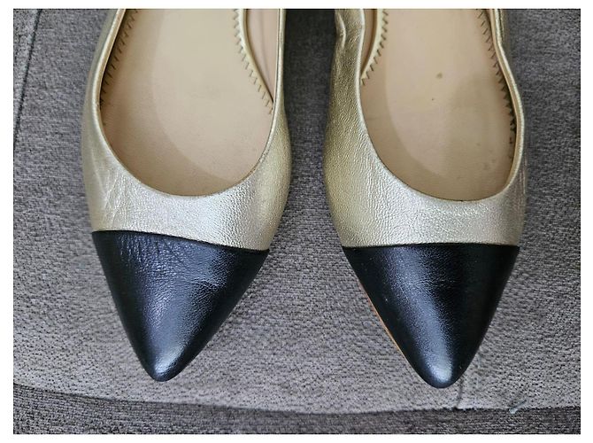 Ballerine Chanel bicolore con punta a contrasto Nero D'oro - vista 13