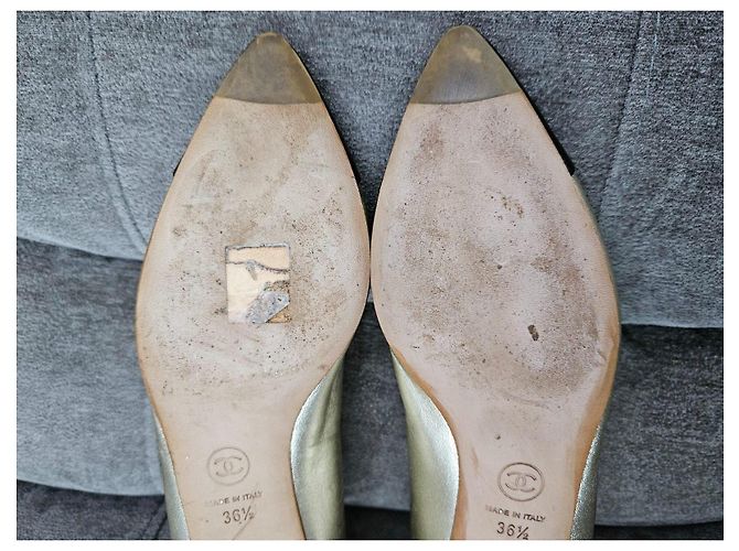Ballerine Chanel bicolore con punta a contrasto Nero D'oro - vista 16