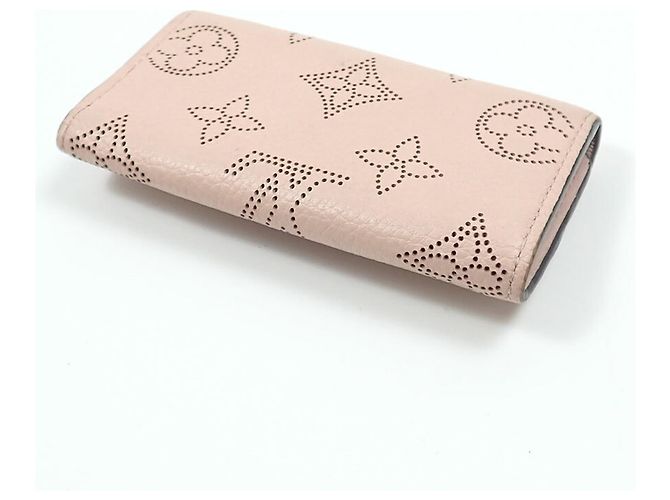 Louis Vuitton Mahina Multicles 4-Key Case Rosa - vista 2