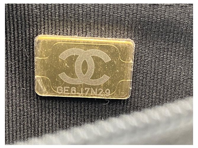 Chanel Matelassé Schultertasche Schwarz - Ansicht 15