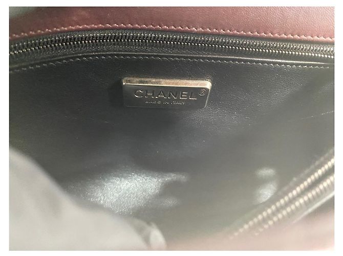 Borsa a tracolla Chanel 28 in rosso vino Bordò - vista 15