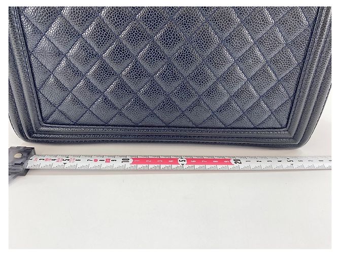 Borsa a Spalla Chanel Boy Chanel Large in Navy Blu navy - vista 4