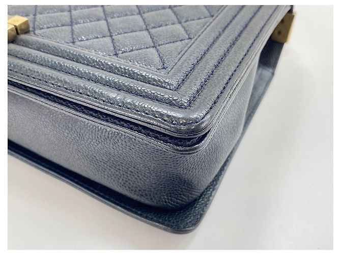 Borsa a Spalla Chanel Boy Chanel Large in Navy Blu navy - vista 8