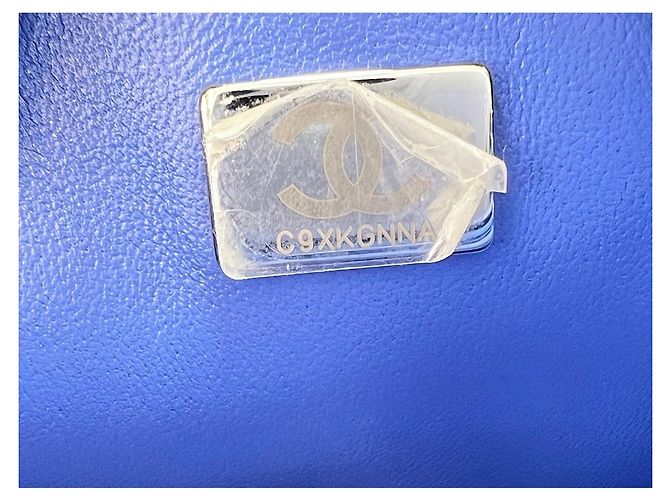 Sac à bandoulière Chanel Mini Matelassé en bleu - vue 16