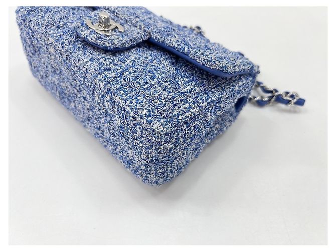 Sac à bandoulière Chanel Mini Matelassé en bleu - vue 9