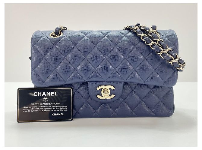 Chanel Matelassé Schultertasche Marineblau - Ansicht 13