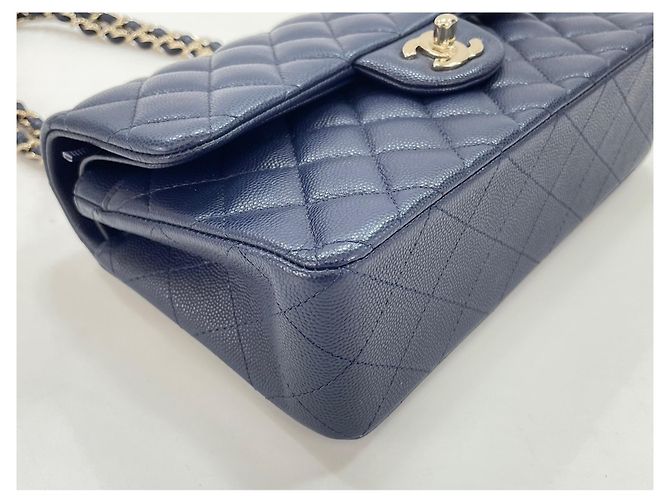 Chanel Matelassé Schultertasche Marineblau - Ansicht 6