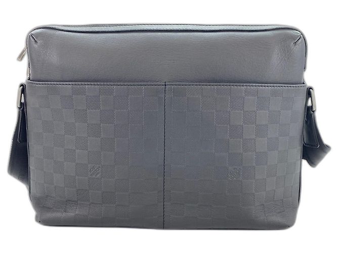 Borsa a Spalla Louis Vuitton Calypso GM Nero - vista 2