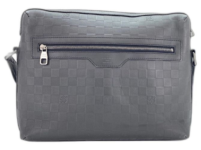 Borsa a Spalla Louis Vuitton Calypso GM Nero - vista 3
