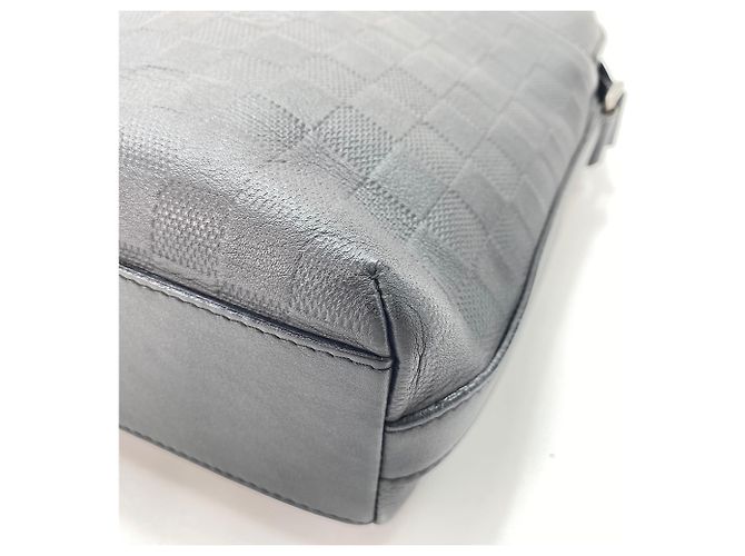 Borsa a Spalla Louis Vuitton Calypso GM Nero - vista 9