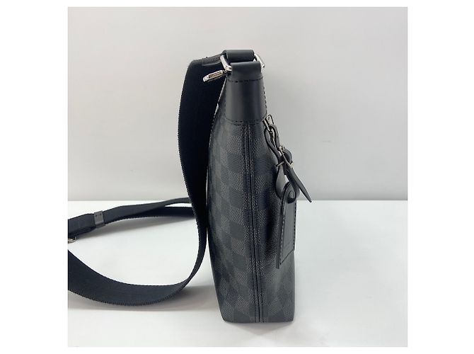 Borsa a Spalla Louis Vuitton Mick PM Nero - vista 6