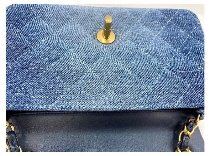 Borsa a Spalla Chanel Mini Matelassé Blu - vista 11