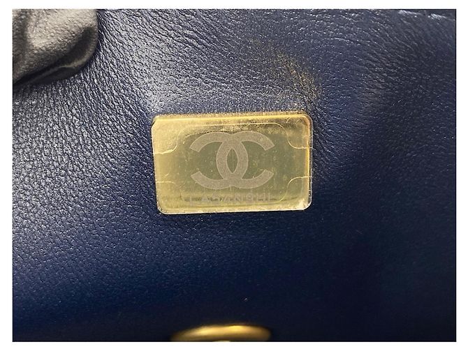 Borsa a Spalla Chanel Mini Matelassé Blu - vista 14