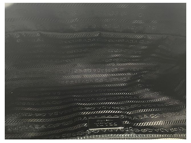 Prada Schultertasche Schwarz - Ansicht 11