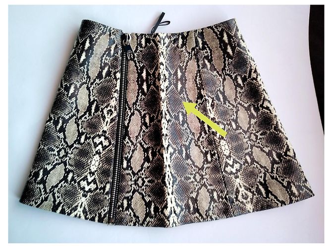 Neil Barrett Minifalda evasé de piel estampado de serpiente Negro - vista 10