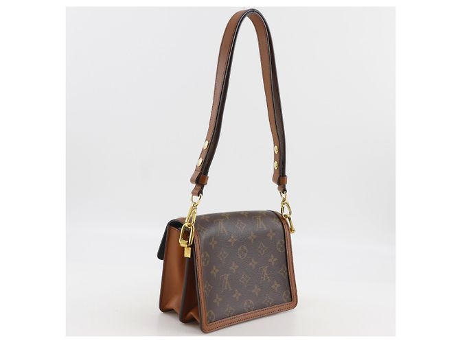 Borsa a tracolla Louis Vuitton Daufine MINI Marrone Monogramma - vista 3
