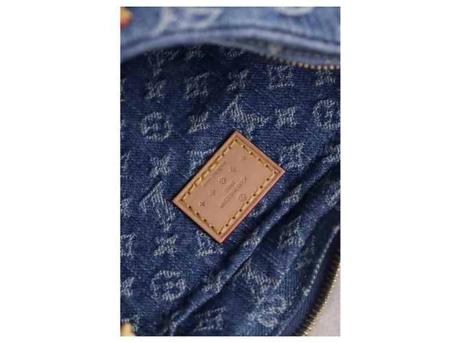 Louis Vuitton Croissant MM Borsa a tracolla denim blu - vista 6