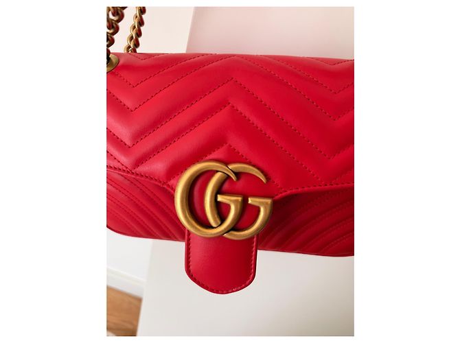 Gucci Marmont Piccola Borsa a Tracolla in Pelle Rossa Rosso - vista 4