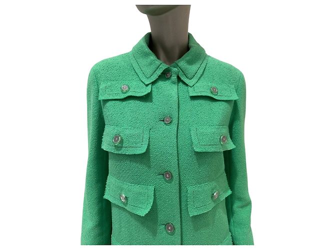 Timeless Grüne Chanel Bouclé-Jacke Cruise 2020 Look 16 Größe FR 40 Gebraucht - Ansicht 4