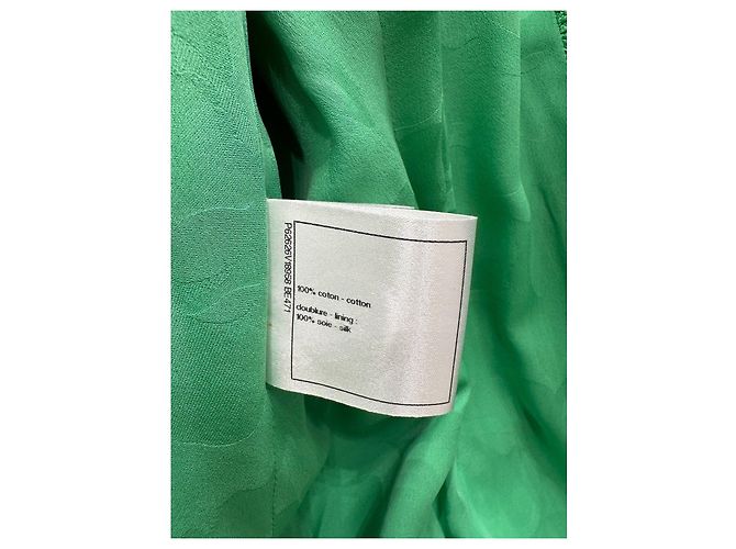 Timeless Grüne Chanel Bouclé-Jacke Cruise 2020 Look 16 Größe FR 40 Gebraucht - Ansicht 8