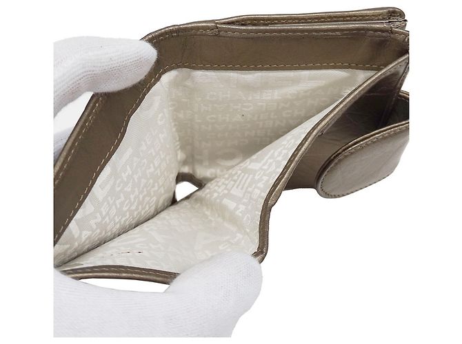 Cambon Cartera Bi-Fold Chanel en piel dorada Dorado - vista 8