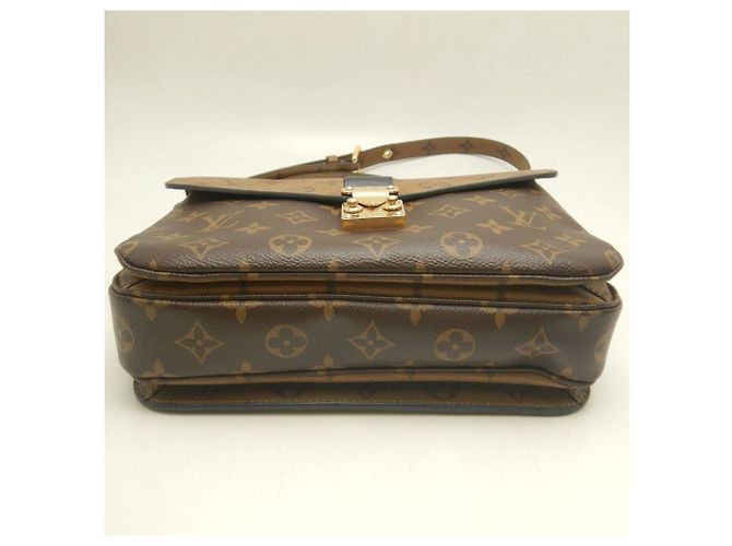 Borsa Louis Vuitton Monogram Reverse Pochette Metis MM Marrone - vista 8