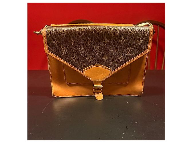 Borsa a tracolla Louis Vuitton Sac Biface Monogram Marrone Beige - vista 2