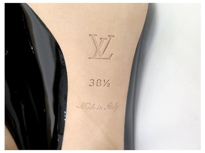 LOUIS VUITTON AFTER DARK RIVIERA 38.5 SCHWARZ LACKLEDER PUMPS - Ansicht 8