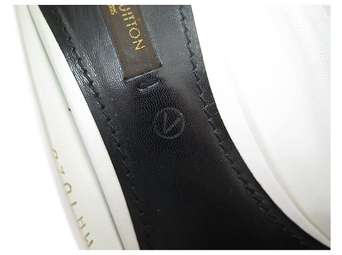 SCARPE LOUIS VUITTON PLATAFORMA FUTURISTICA XO8E4J 38 PELLE BIANCA - vista 16