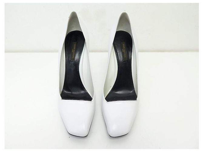 SCARPE LOUIS VUITTON PLATAFORMA FUTURISTICA XO8E4J 38 PELLE BIANCA - vista 5