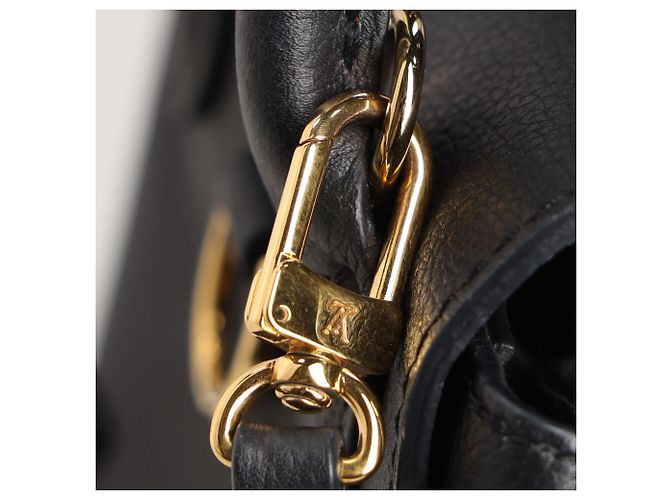 Twist Zaino Louis Vuitton LV Mini Lockme in pelle nera Nero - vista 10