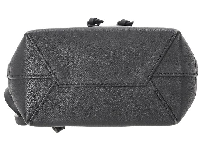 Twist Zaino Louis Vuitton LV Mini Lockme in pelle nera Nero - vista 5