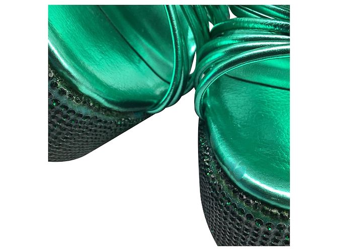 Sandali con plateau Rue 140 di Sophia Webster in pelle metallizzata verde - vista 9